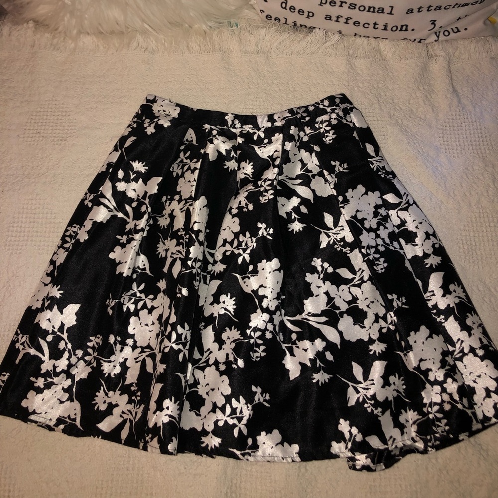 Semi formal skirt